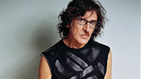 Charly garcia - Oct 16, 2019 · Music video by Charly García performing Inconsciente Colectivo (Audio / Remastered). © 2019 Universal Music Argentina S.A.http://vevo.ly/v93CTW. 